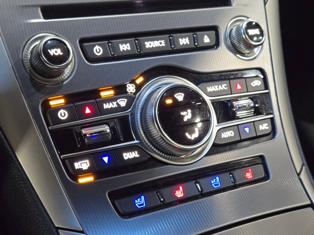 Used 2017 Lincoln MKZ Reserve image 28