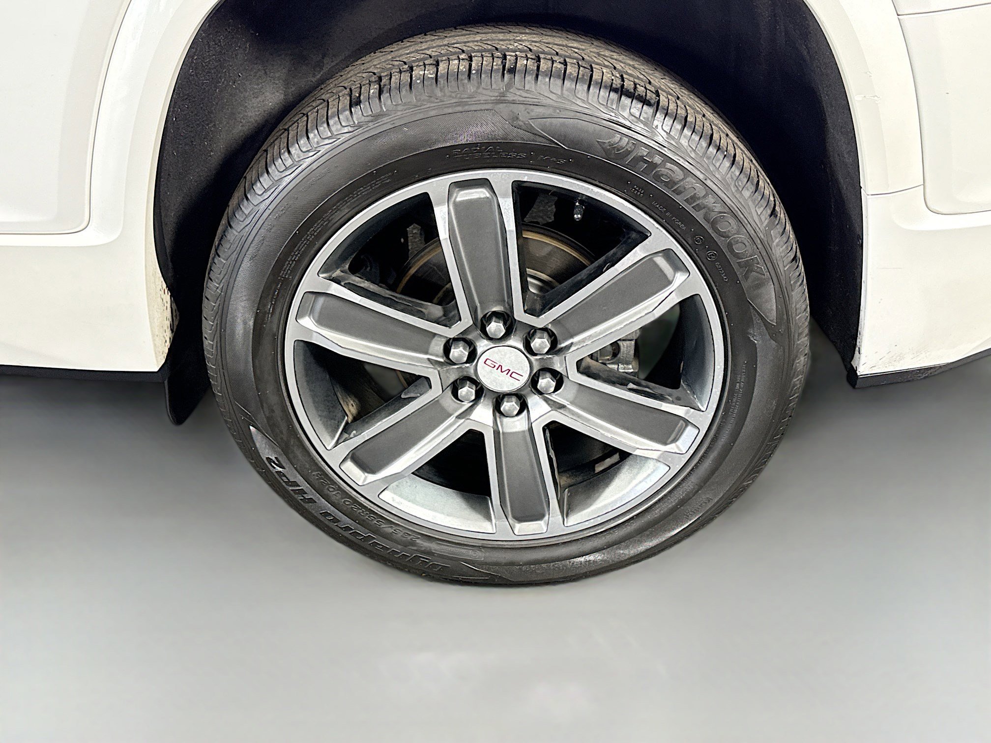 Used 2017 GMC Acadia Denali w/ Technology Package image 37