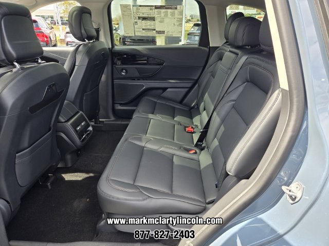 New 2026 Lincoln Nautilus Premier w/ Equipment Group 102A AWD/4WD image 9