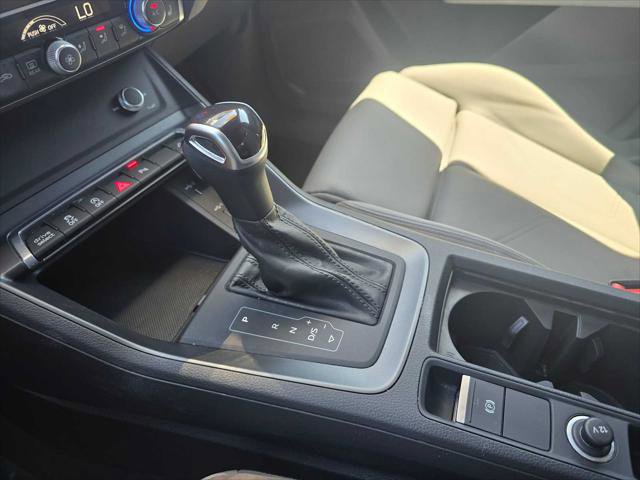 Used 2022 Audi Q3 2.0T Premium AWD/4WD image 32