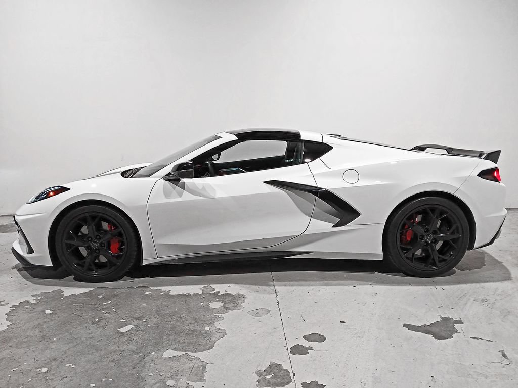 Used 2020 Chevrolet Corvette Stingray Premium Cpe w/ 3LT Preferred Equipment Group RWD image 4