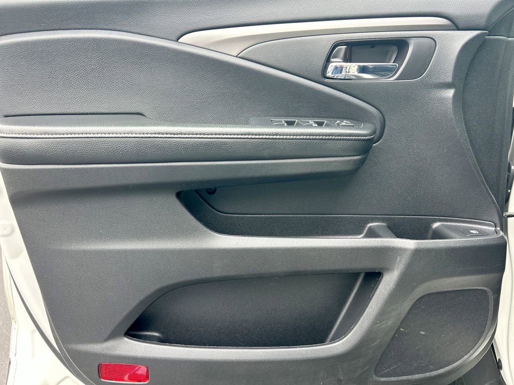 Used 2019 Honda Ridgeline RTL image 23