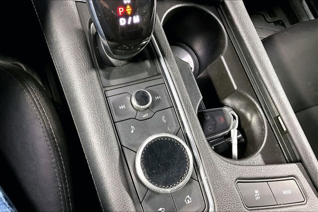 Used 2021 Cadillac XT5 Premium Luxury image 16