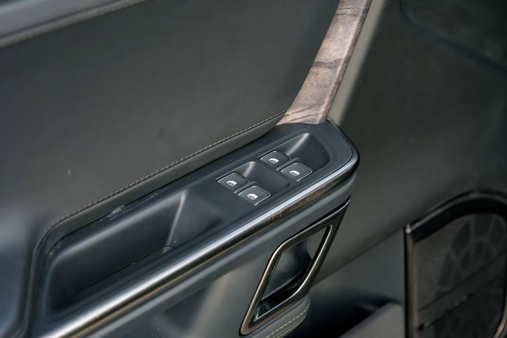 Used 2022 Rivian R1T Adventure image 48