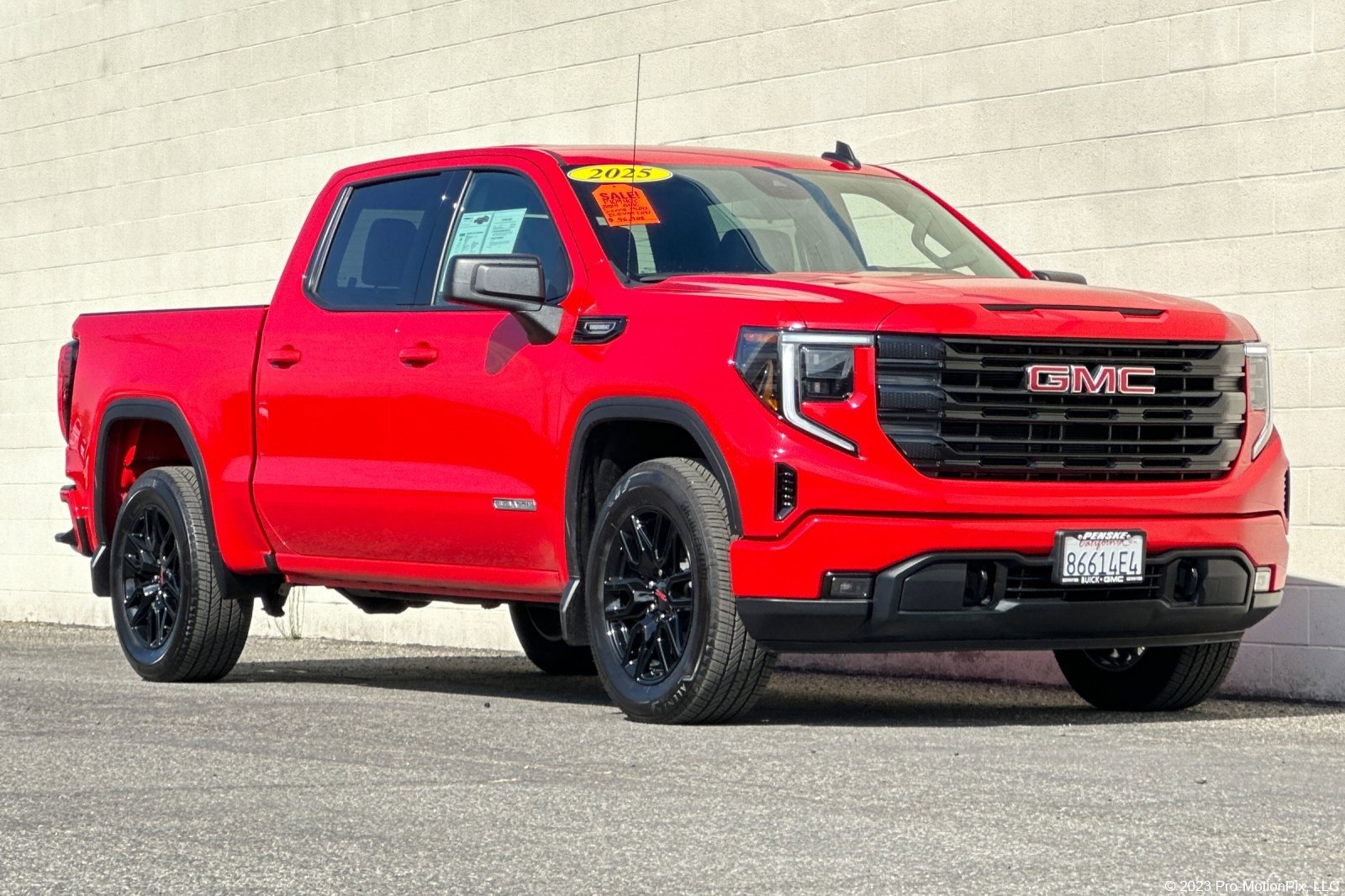 Used 2025 GMC Sierra 1500 Elevation