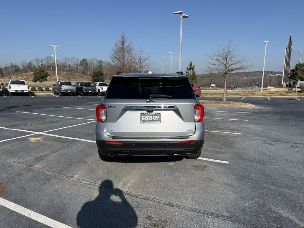 Certified 2020 Ford Explorer XLT image 6