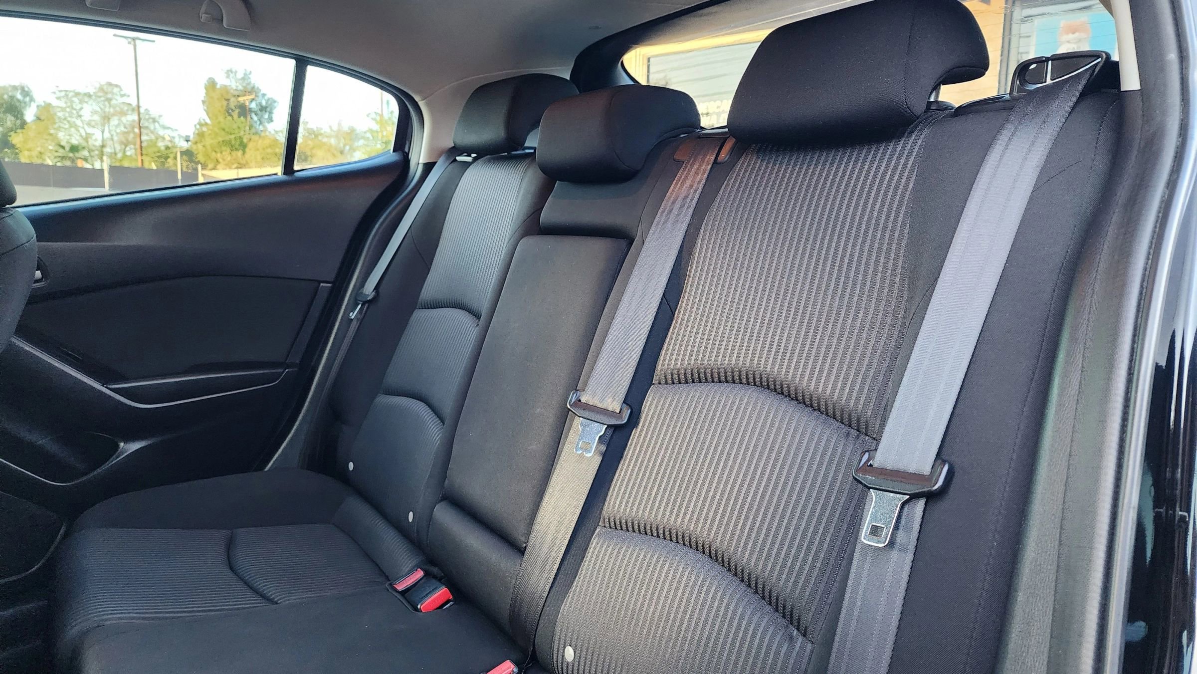 Used 2016 MAZDA MAZDA3 i Touring image 22