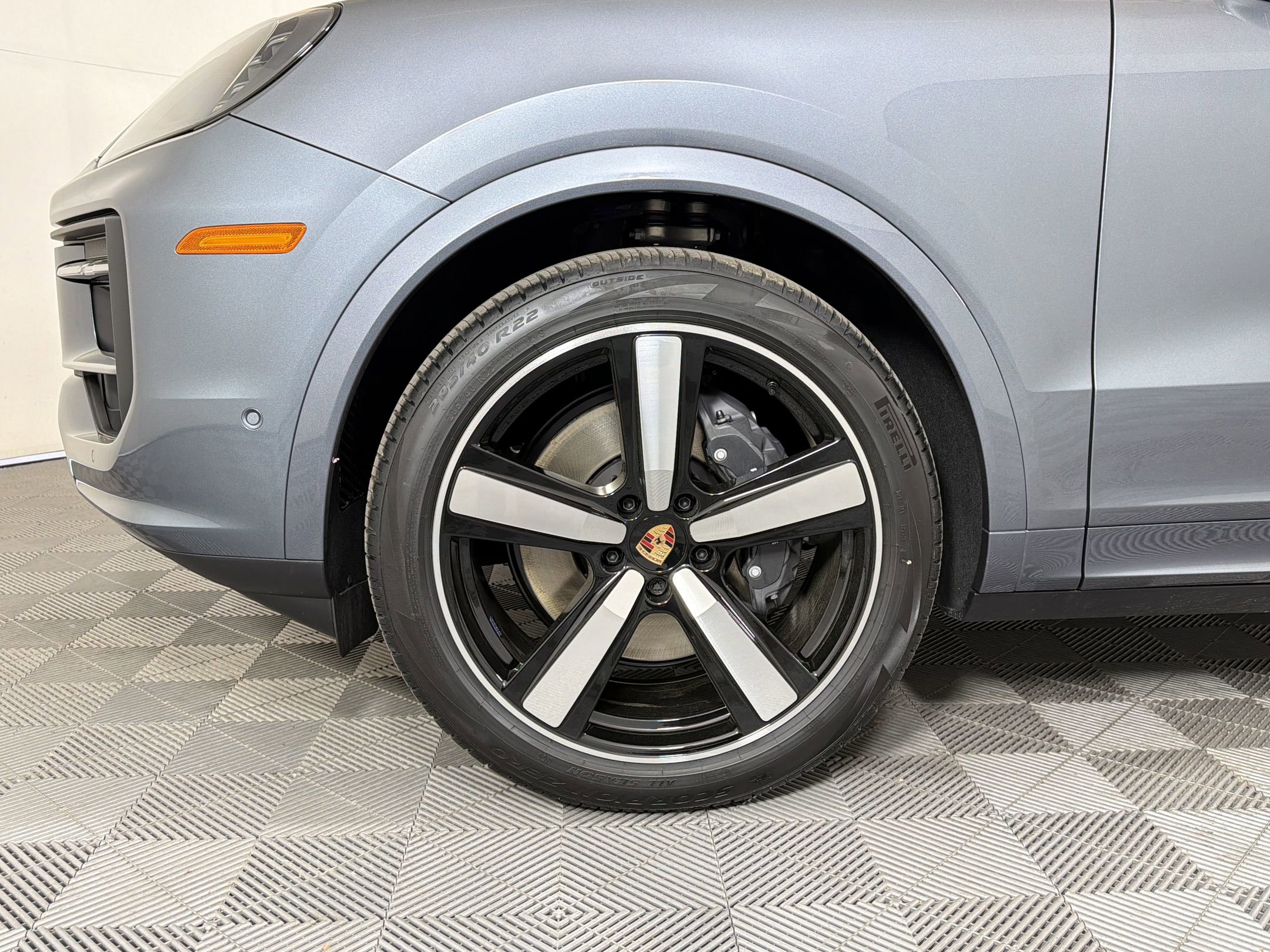 New 2026 Porsche Cayenne Coupe image 14