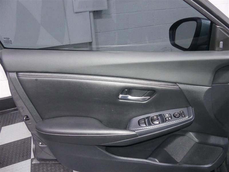 Used 2020 Nissan Sentra SV image 18