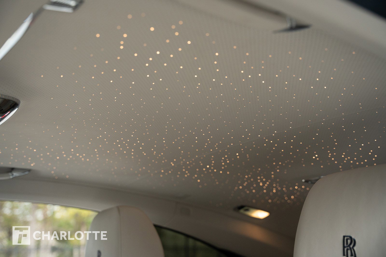 Used 2019 Rolls-Royce Wraith image 18