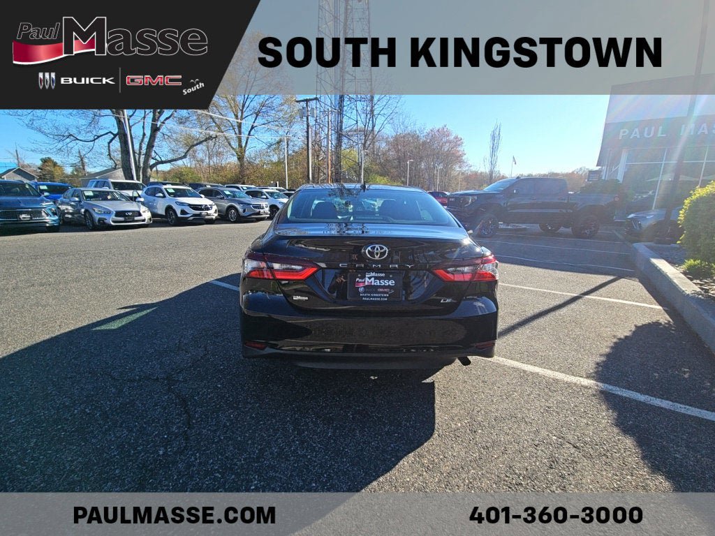 Used 2021 Toyota Camry LE FWD image 6