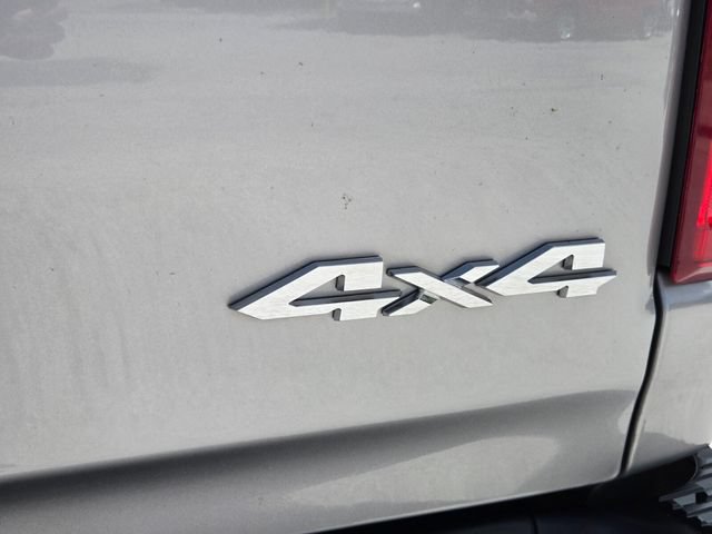 Used 2025 RAM 1500 Tungsten AWD/4WD image 12