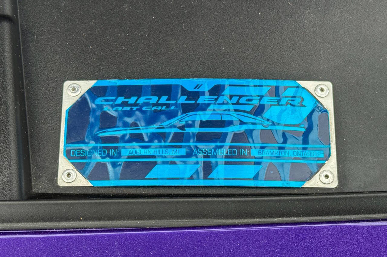 Used 2023 Dodge Challenger SRT Hellcat Redeye w/ Quick Order Package 27M image 18