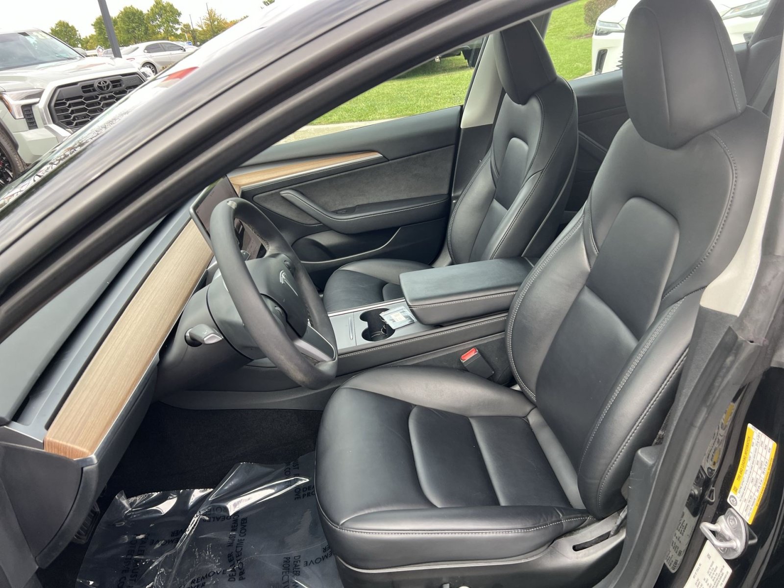 Used 2023 Tesla Model 3 Standard Range RWD image 13