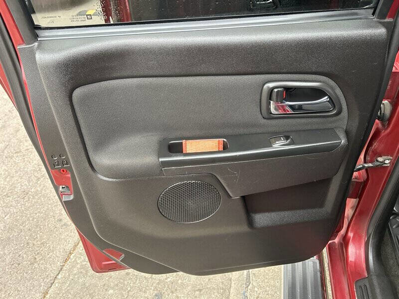 Used 2011 Chevrolet Colorado LT image 14