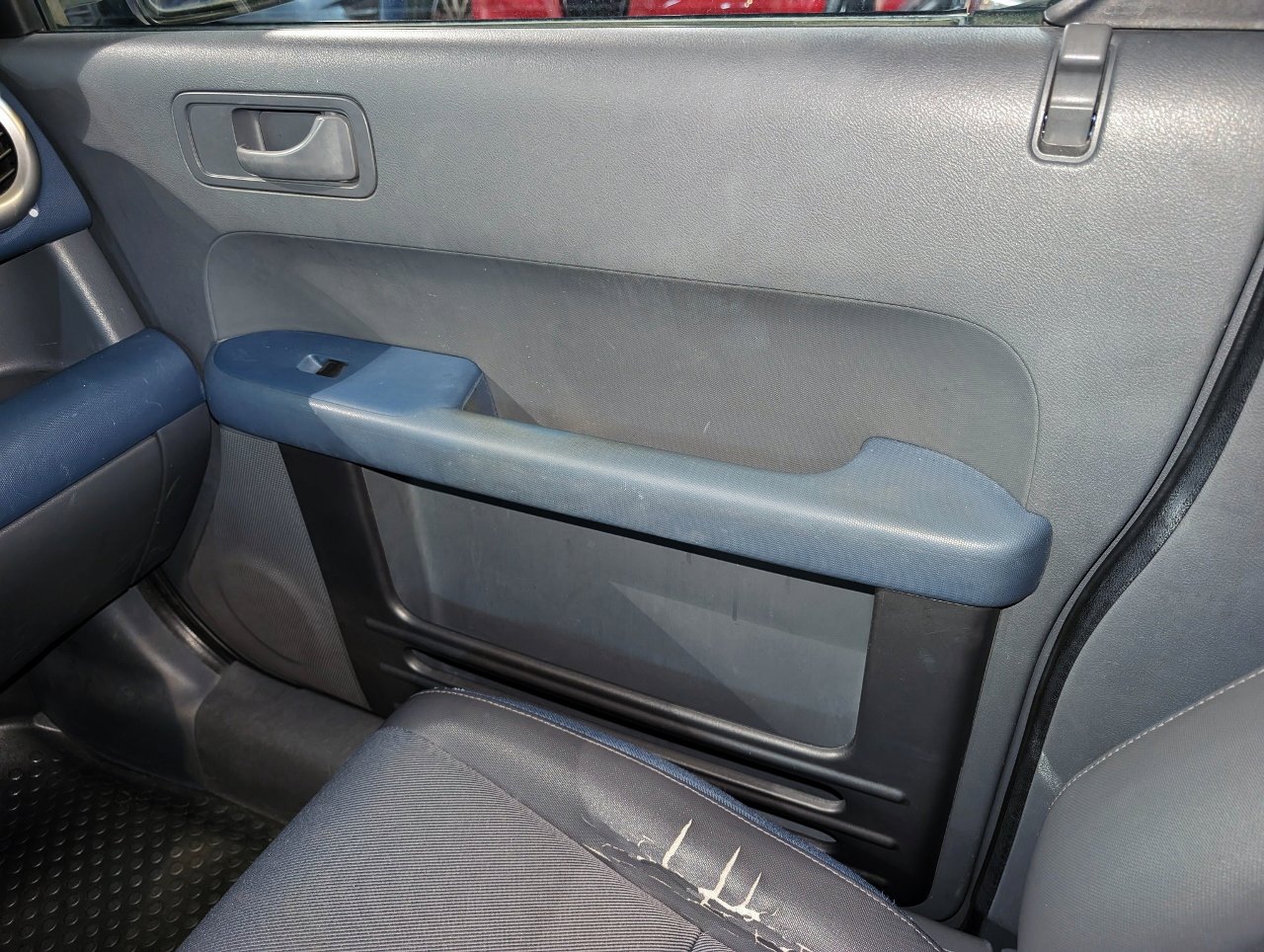 Used 2003 Honda Element EX image 33