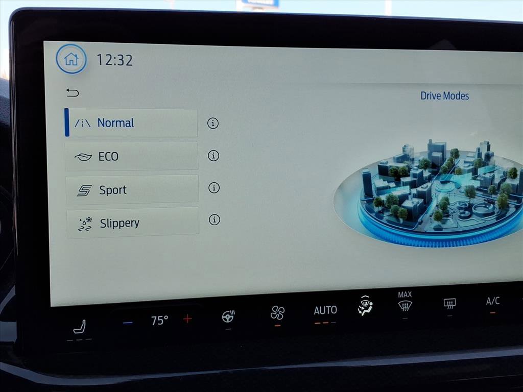 New 2026 Ford Escape ST-Line w/ Tech Pack #1 FWD image 12