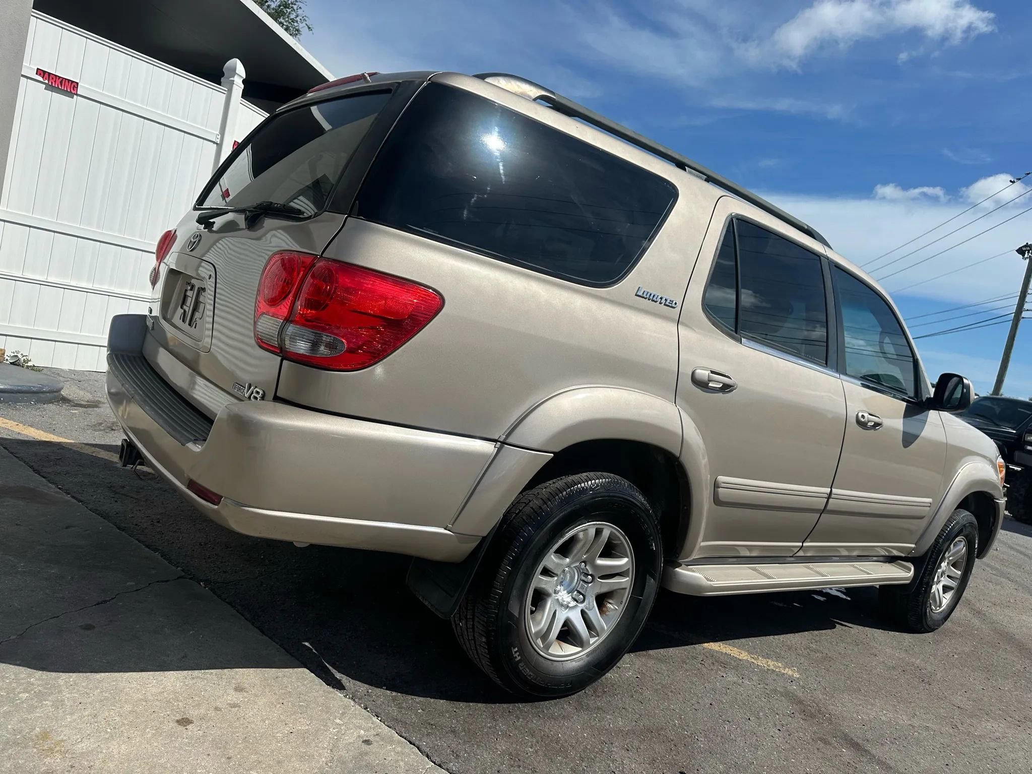 Used 2005 Toyota Sequoia Limited image 4