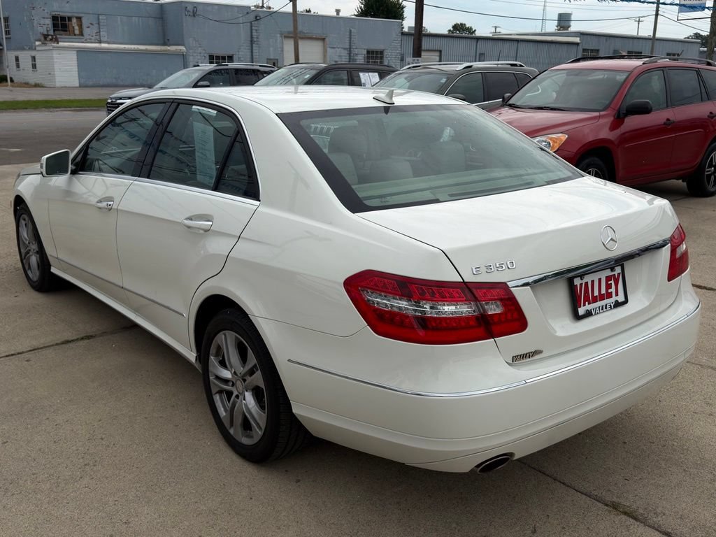 Used 2010 Mercedes-Benz E 350 Sedan image 12