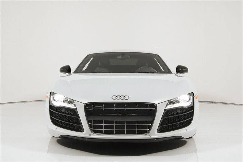Used 2012 Audi R8 V10 AWD/4WD image 3