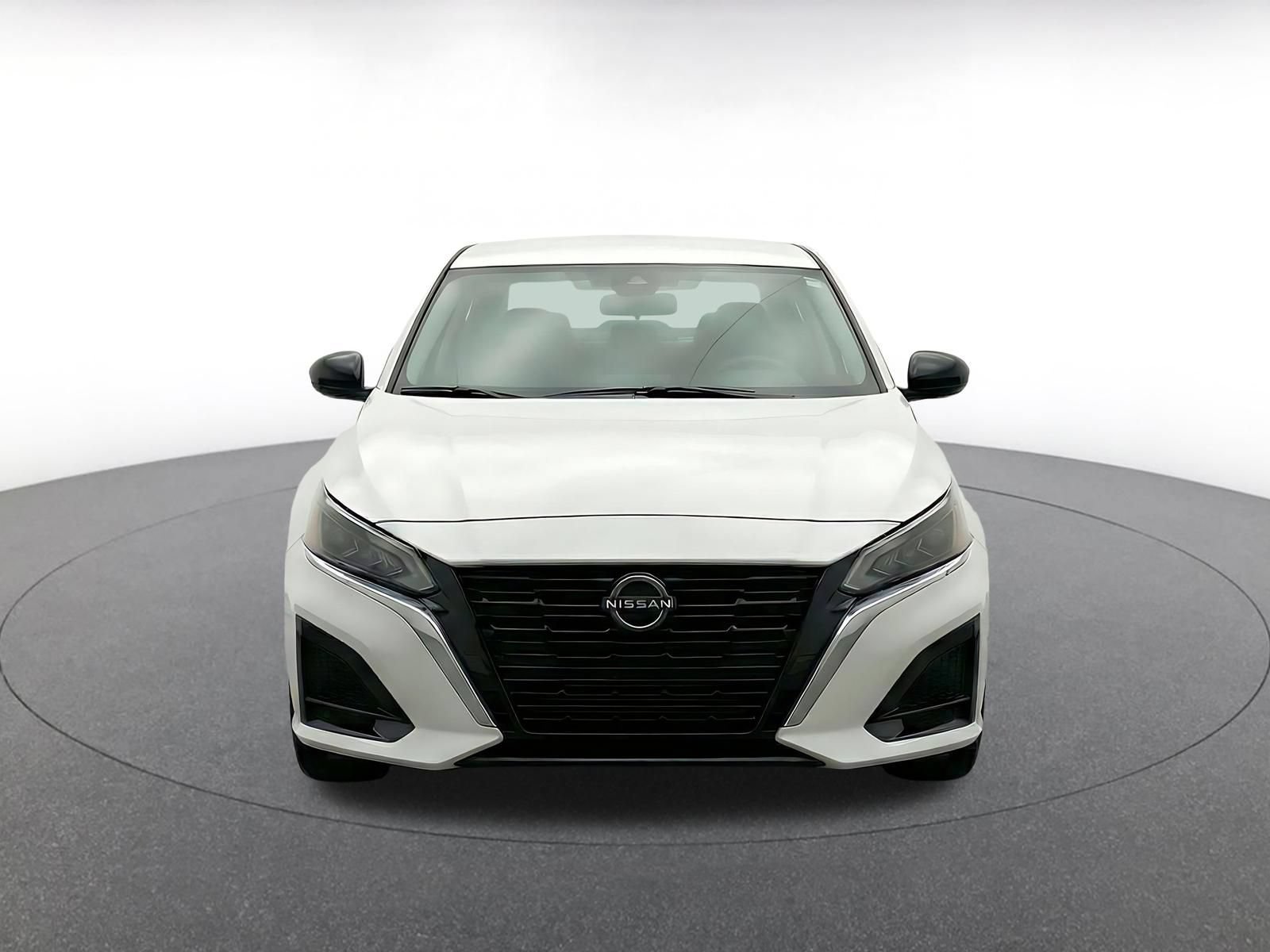 Used 2025 Nissan Altima 2.5 SV FWD video 2