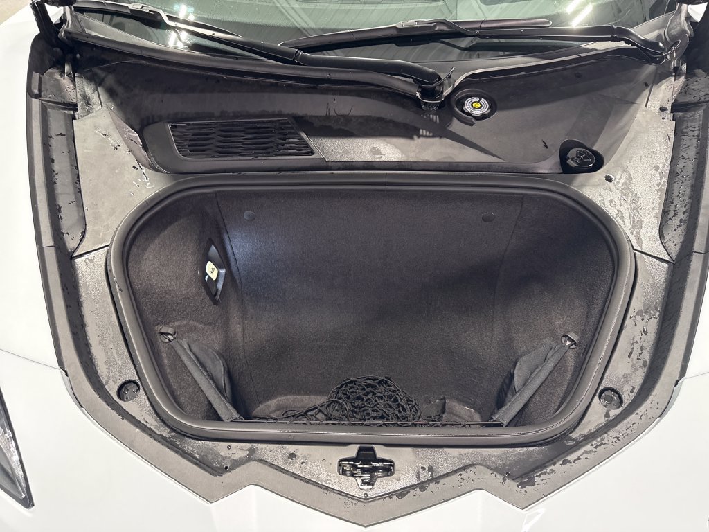 Used 2020 Chevrolet Corvette Stingray Preferred Cpe w/ 2LT Preferred Equipment Group RWD image 38