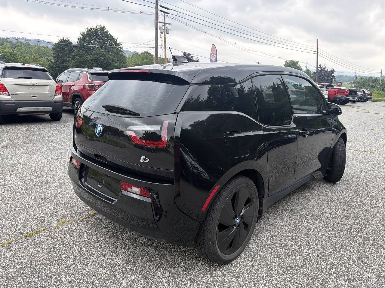 Used 2016 BMW i3 w/ Range Extender RWD image 6