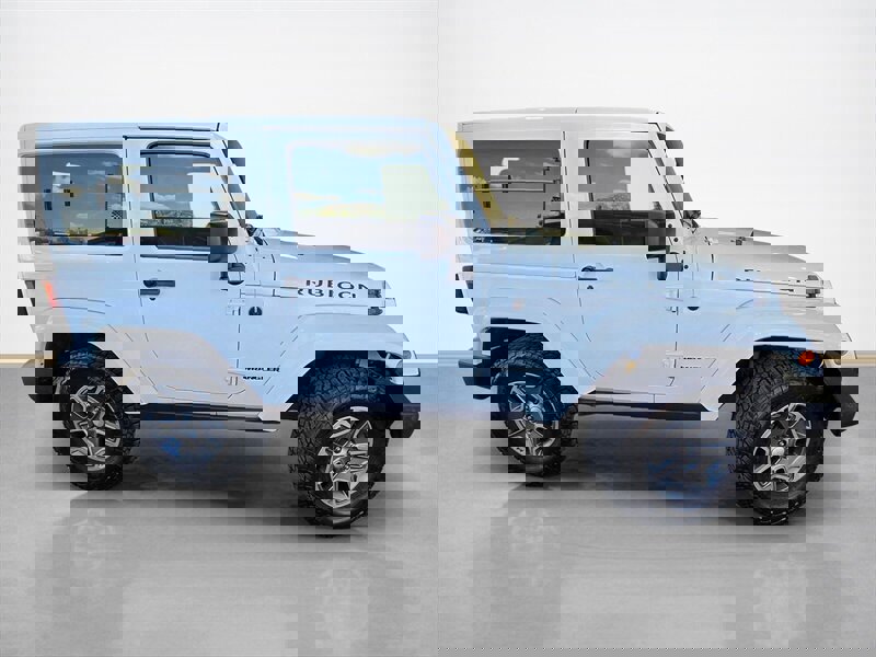 Used 2014 Jeep Wrangler Rubicon w/ Dual Top Group AWD/4WD image 2