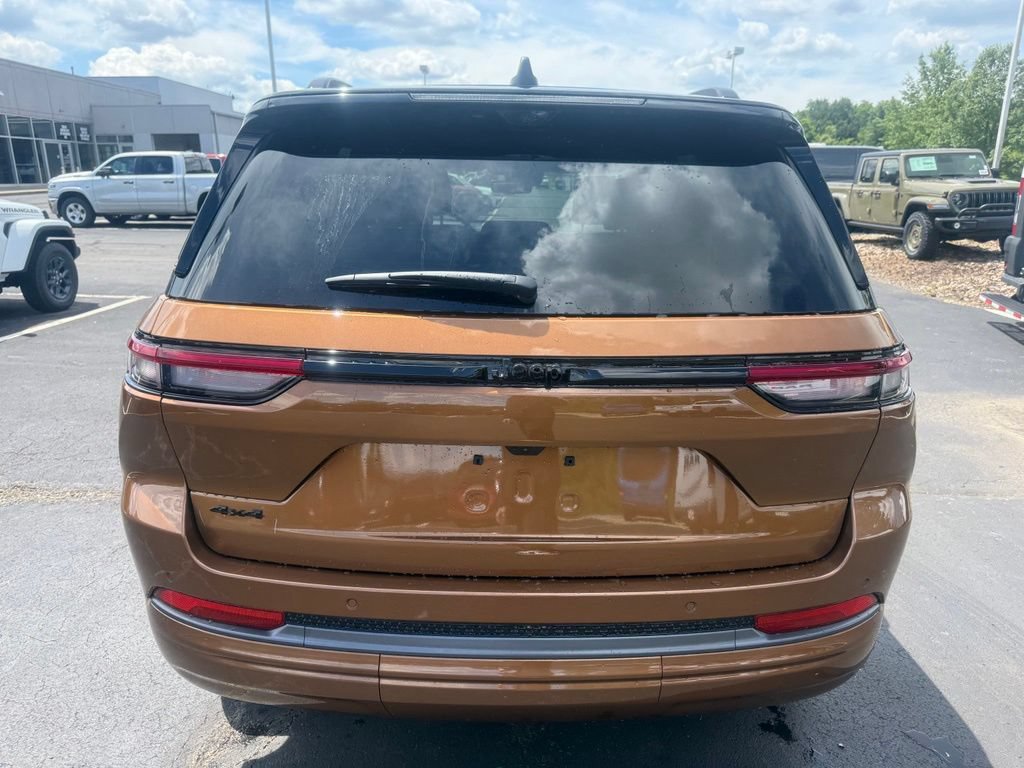 New 2026 Jeep Grand Cherokee Limited AWD/4WD image 4