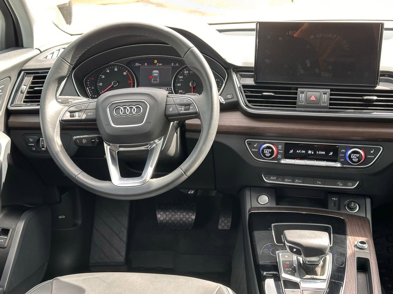 Used 2023 Audi Q5 2.0T Premium w/ Convenience Package image 20