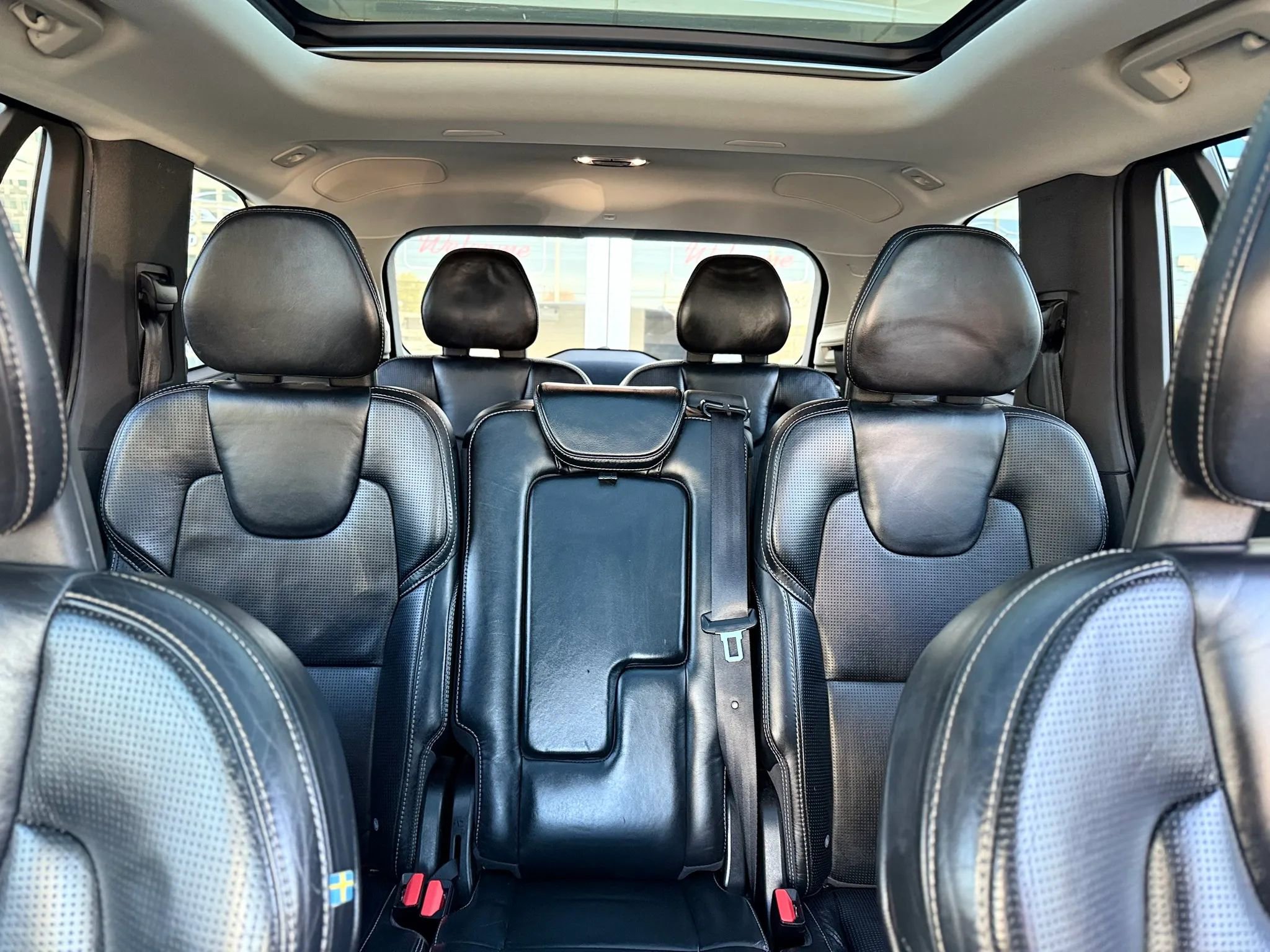 Used 2018 Volvo XC90 T6 Inscription w/ Convenience Package image 11