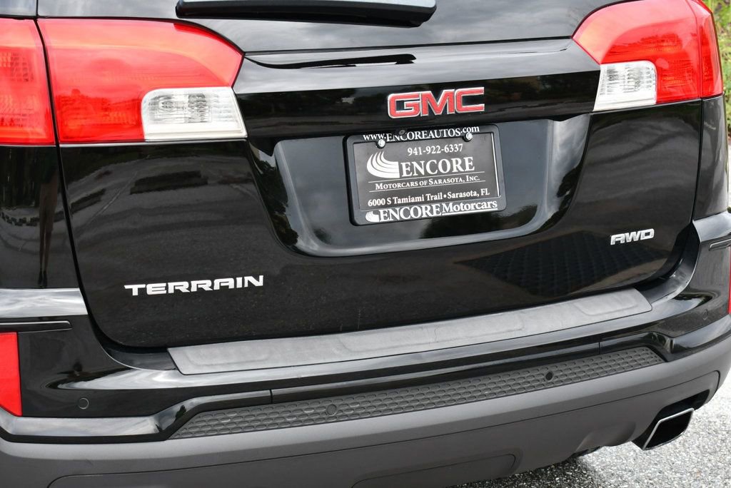 Used 2017 GMC Terrain SLT w/ Open Road Package image 10