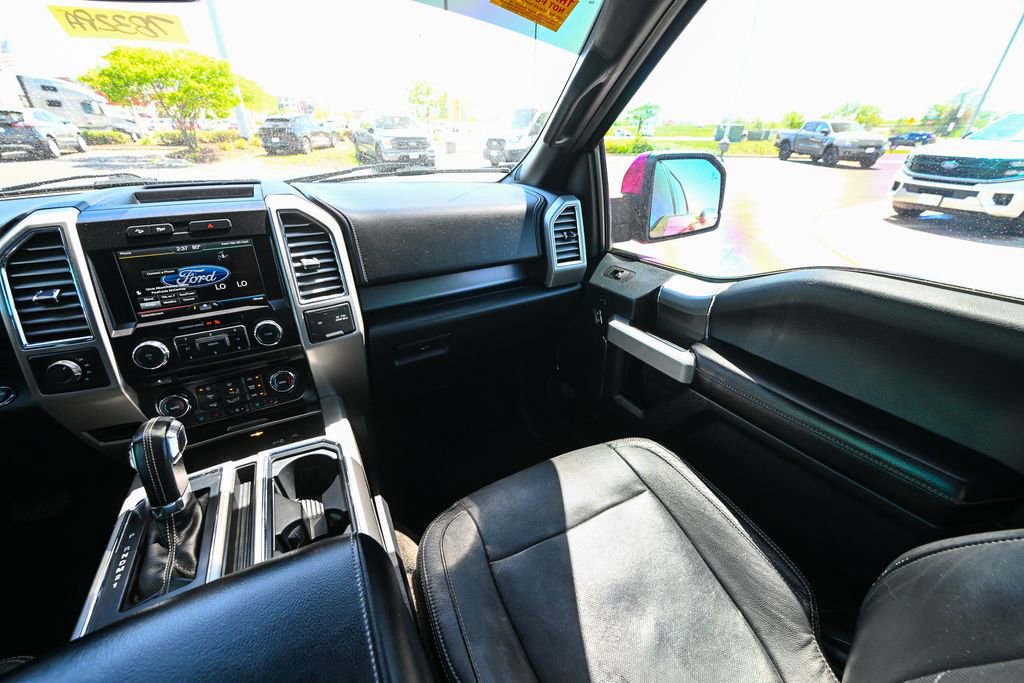 Used 2015 Ford F150 Lariat AWD/4WD image 33