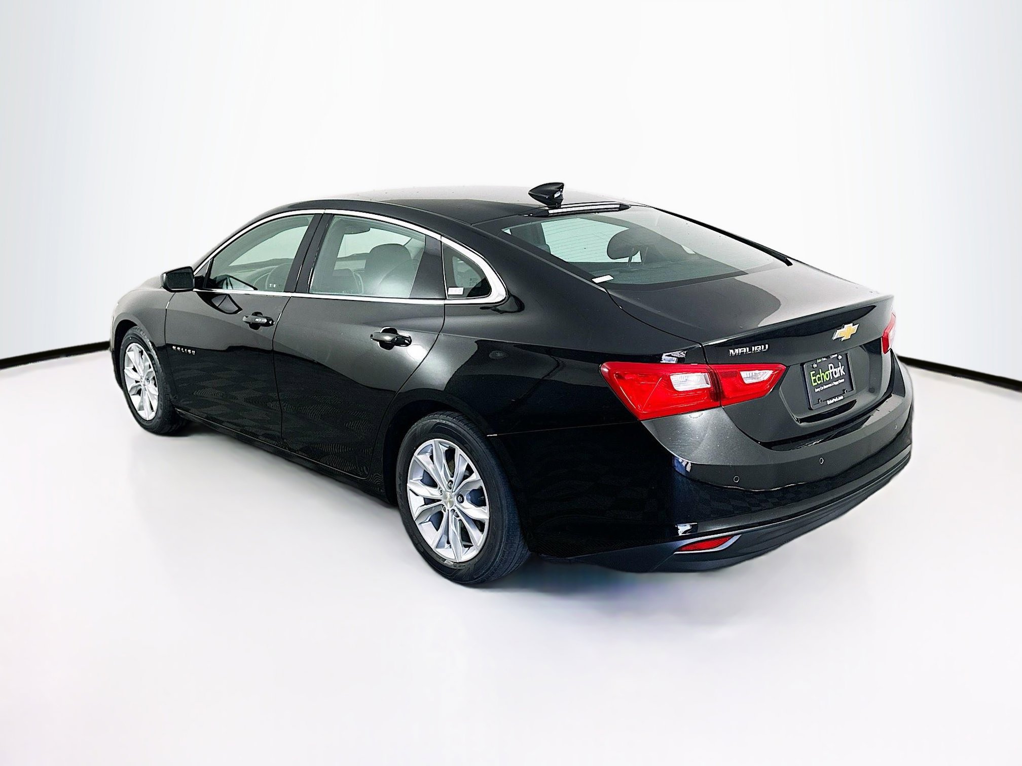 Used 2024 Chevrolet Malibu LT image 5