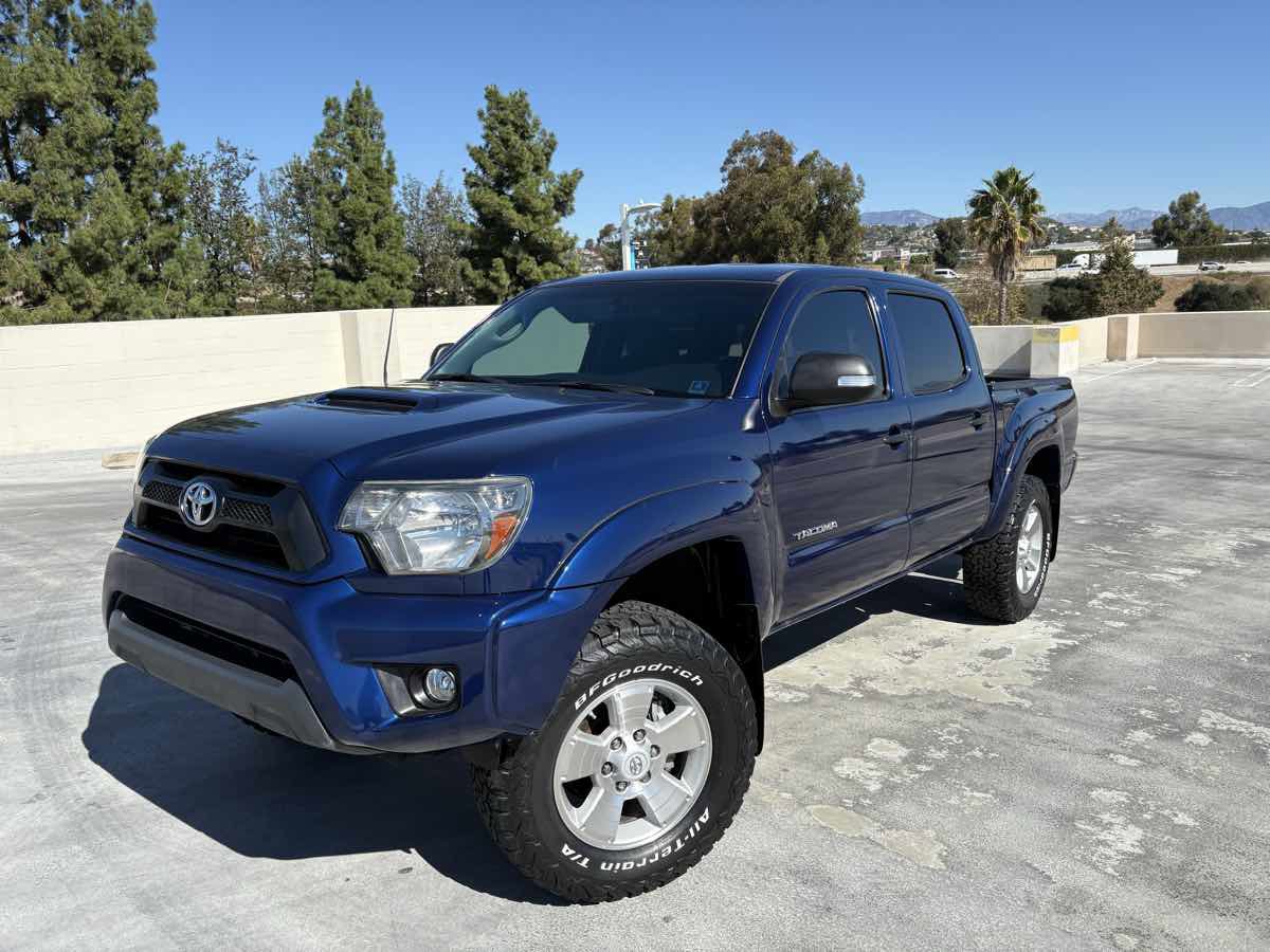 Used 2015 Toyota Tacoma PreRunner image 3