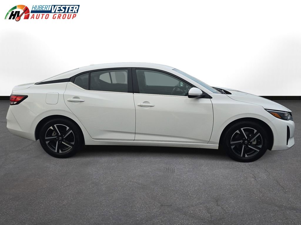 Used 2024 Nissan Sentra SV image 5
