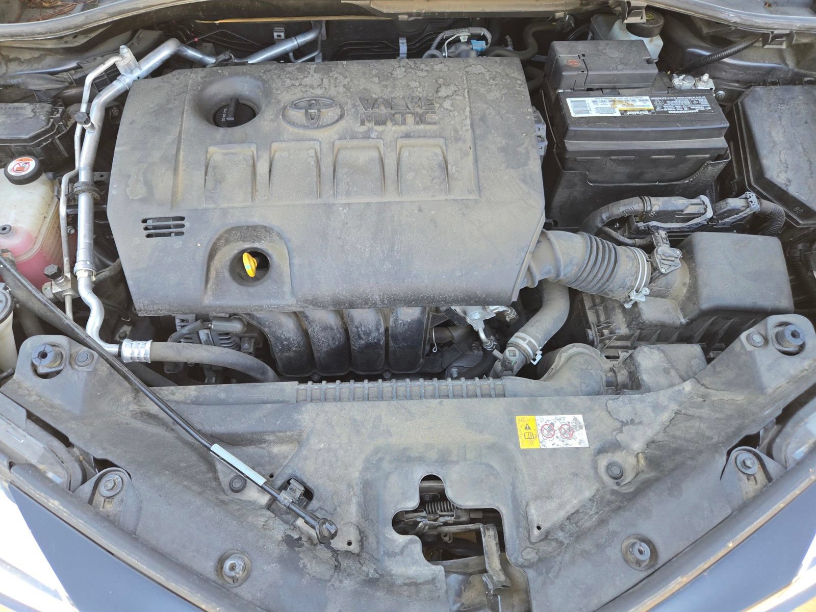 Used 2020 Toyota C-HR LE FWD image 34