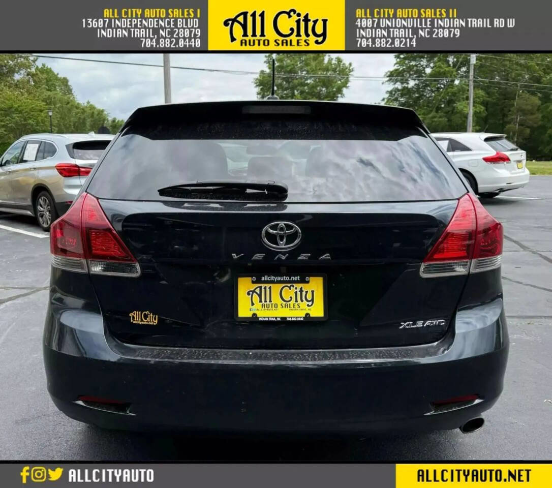 Used 2013 Toyota Venza XLE image 6