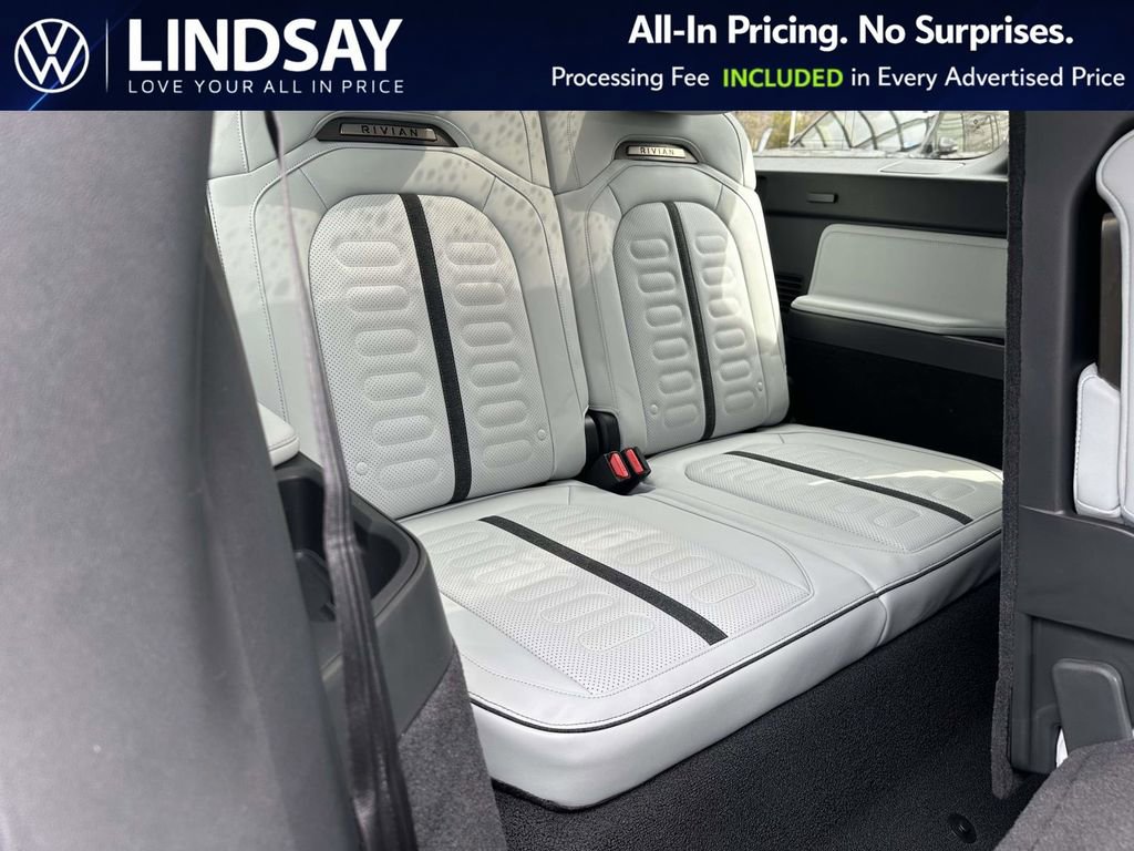 Used 2025 Rivian R1S Adventure AWD/4WD image 14