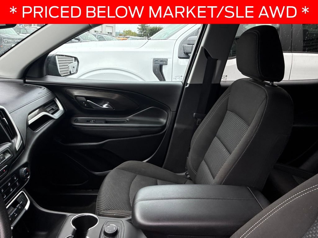 Used 2024 GMC Terrain SLE AWD/4WD image 11