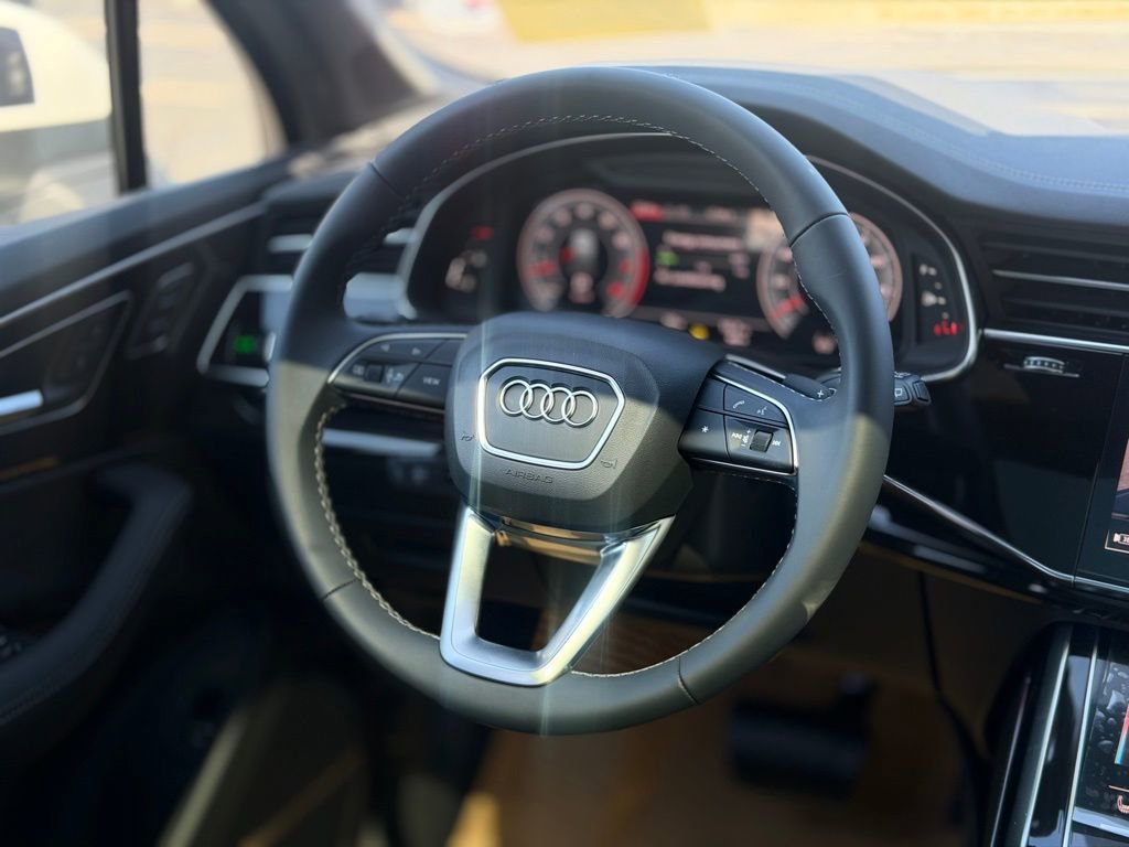 New 2026 Audi Q7 3.0T Premium Plus AWD/4WD image 9