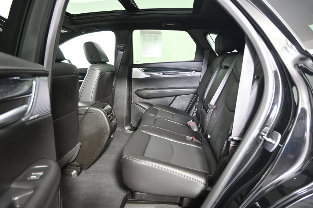 Used 2024 Cadillac XT5 Premium Luxury AWD/4WD image 18