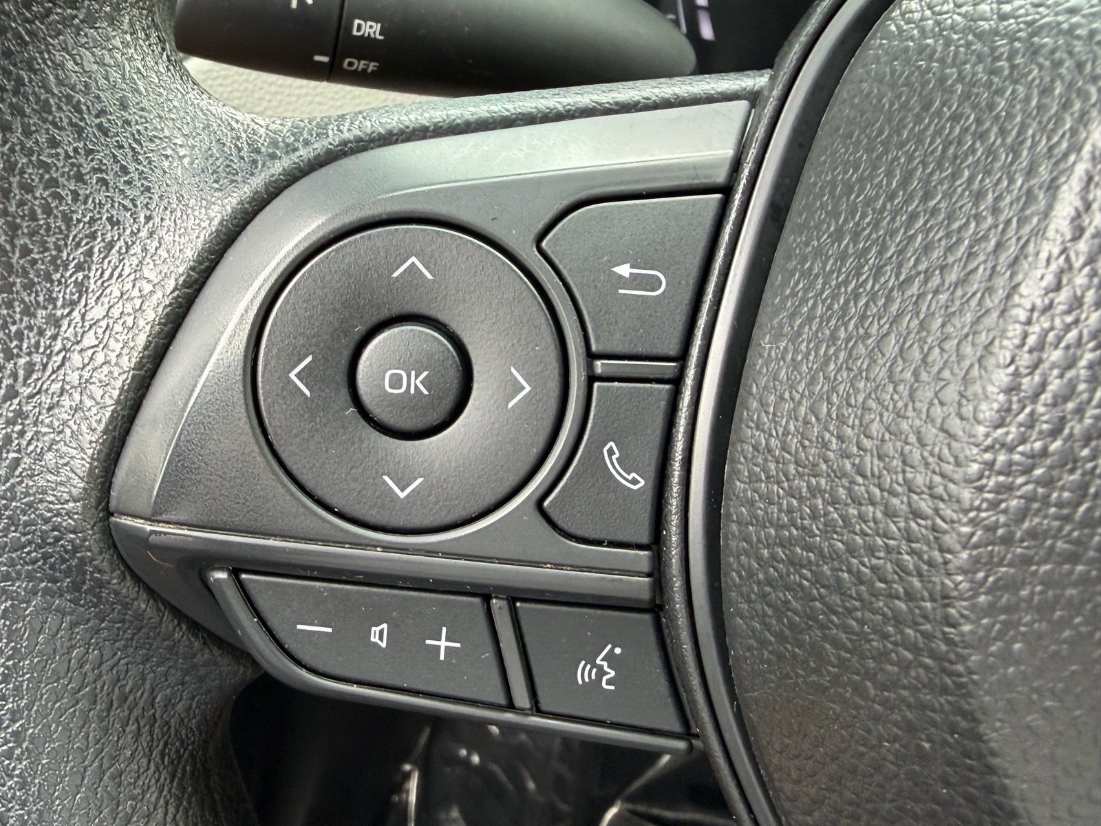 Used 2026 Toyota Corolla Cross L FWD image 27