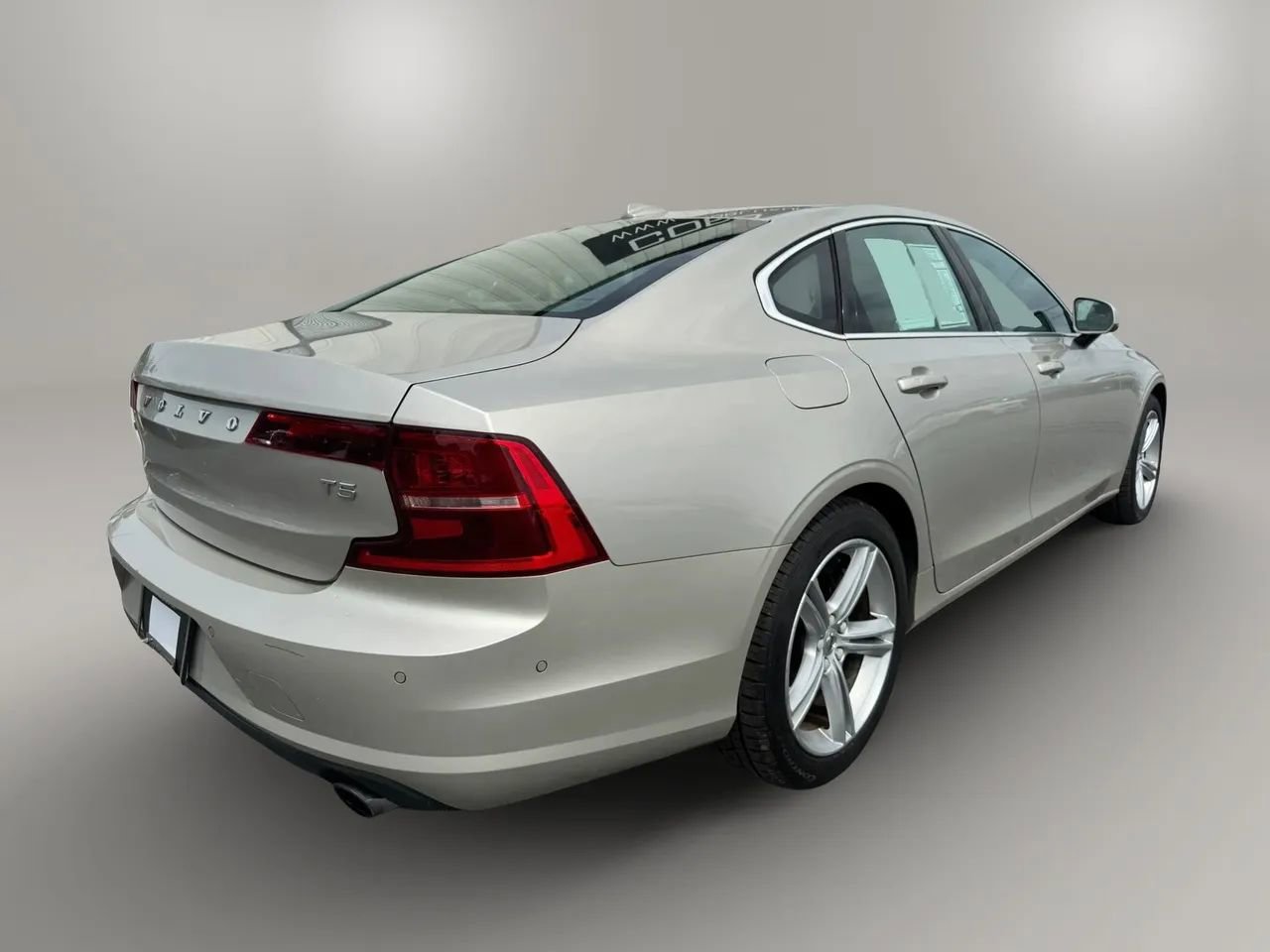 Used 2017 Volvo S90 T5 Momentum w/ Convenience Package FWD image 8