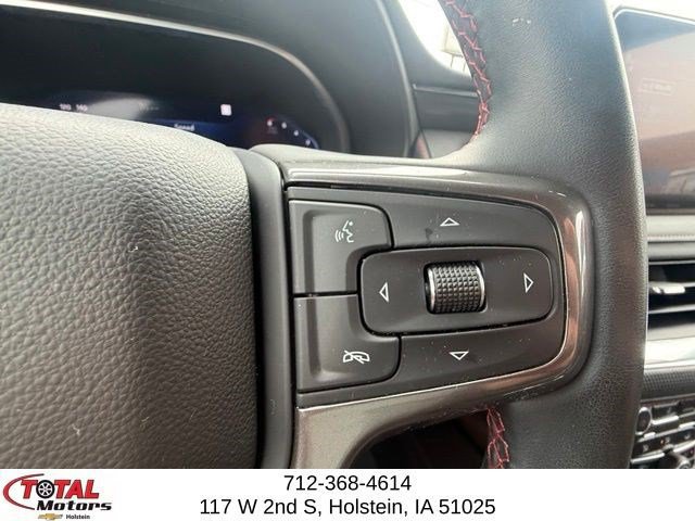 Used 2023 Chevrolet Suburban RST AWD/4WD image 24
