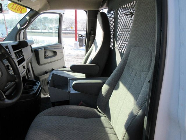 Used 2013 Chevrolet Express 1500 RWD image 6
