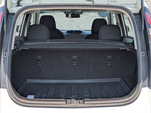 Used 2018 Kia Soul + FWD image 13