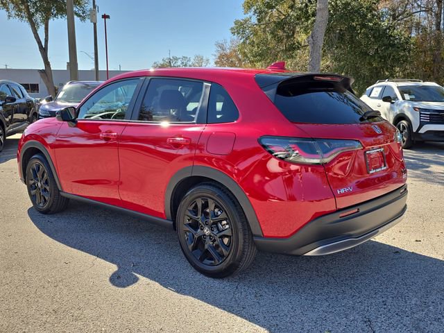 Used 2025 Honda HR-V Sport image 6