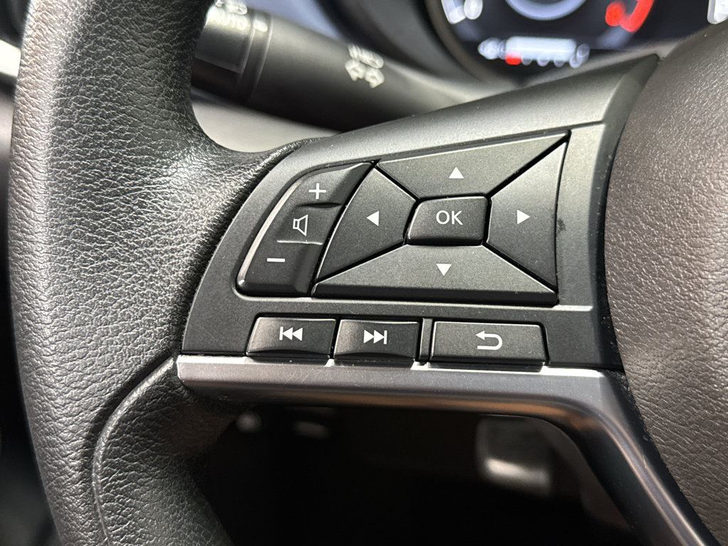 Used 2024 Nissan Versa SV FWD image 20