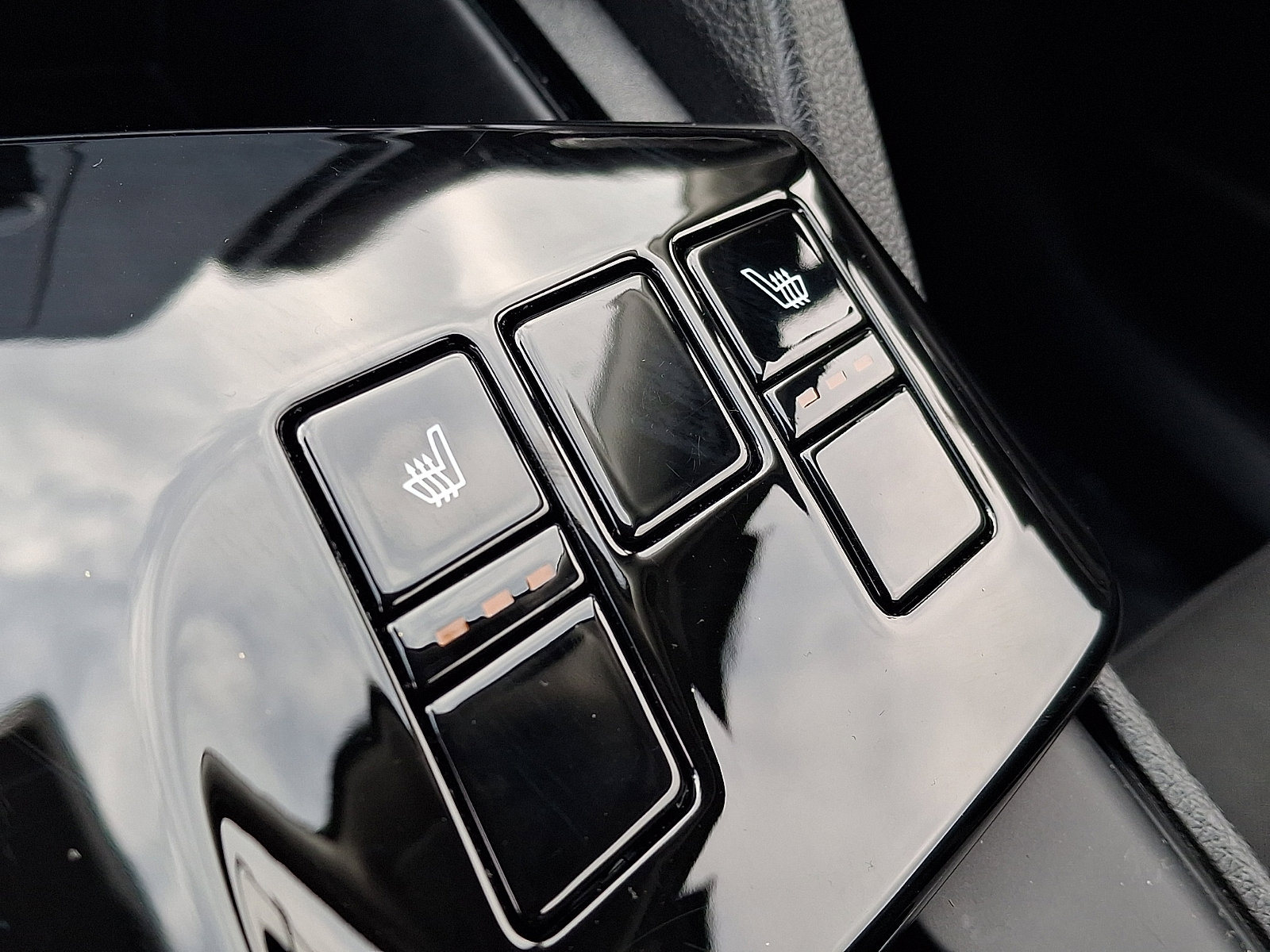 Used 2025 Kia Sportage LX image 23